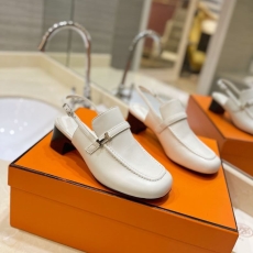 Hermes Sandals